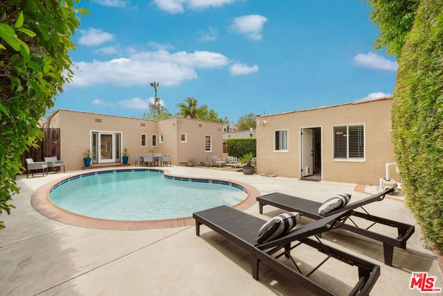 901 S Ogden Drive, Los Angeles, CA 90036