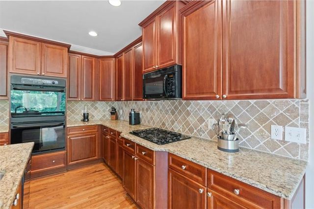 1183 Hillside Green Way, Powder Springs, GA 30127