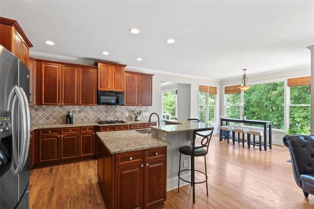 1183 Hillside Green Way, Powder Springs, GA 30127