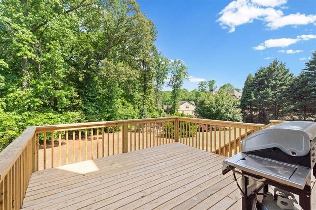 1183 Hillside Green Way, Powder Springs, GA 30127