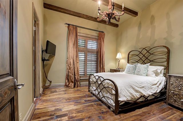816 Crystal Creek Place, Edmond, OK 73034