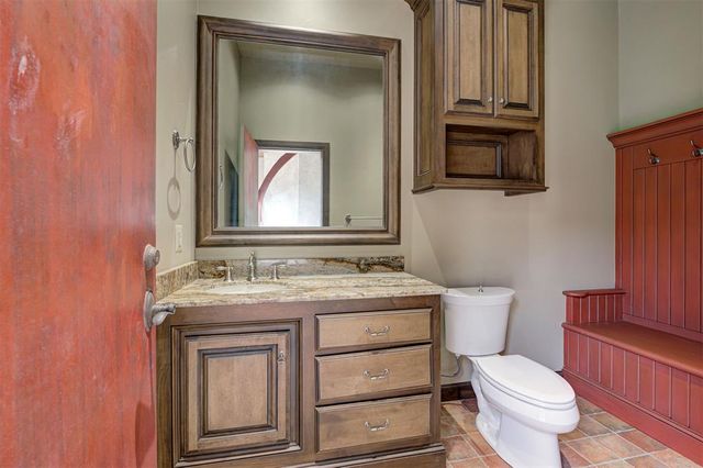 816 Crystal Creek Place, Edmond, OK 73034