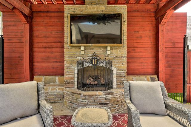 816 Crystal Creek Place, Edmond, OK 73034