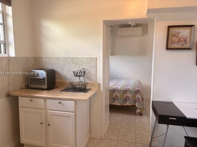 12890 NE Miami Ct, North Miami, FL 33161