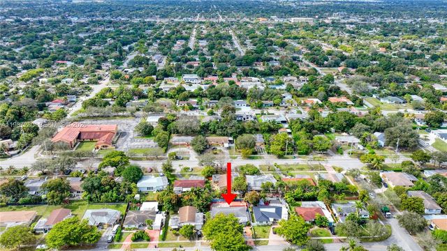 12890 NE Miami Ct, North Miami, FL 33161