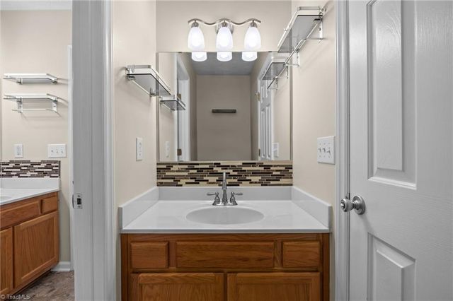 120 Rockwell Place Court, Tobaccoville, NC 27050