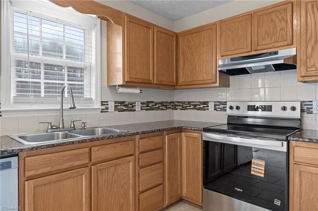 120 Rockwell Place Court, Tobaccoville, NC 27050