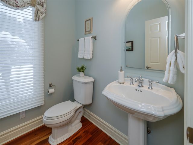 5939 Swallow Avenue, Kalamazoo, MI 49009