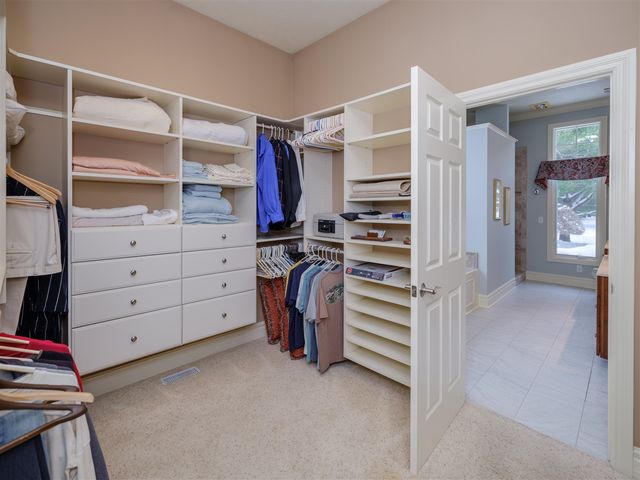 5939 Swallow Avenue, Kalamazoo, MI 49009