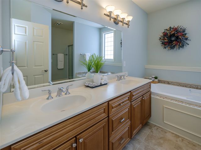 5939 Swallow Avenue, Kalamazoo, MI 49009