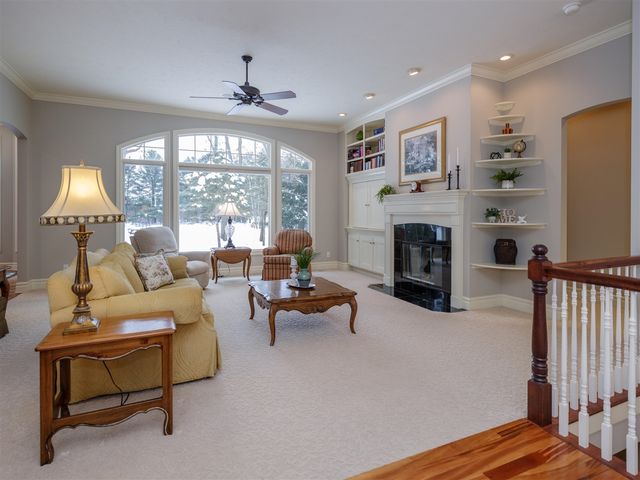 5939 Swallow Avenue, Kalamazoo, MI 49009