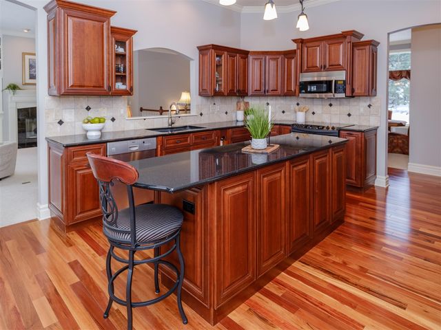 5939 Swallow Avenue, Kalamazoo, MI 49009