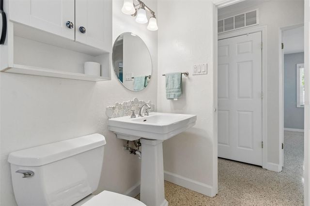 2700 43RD STREET N, St Petersburg, FL 33713