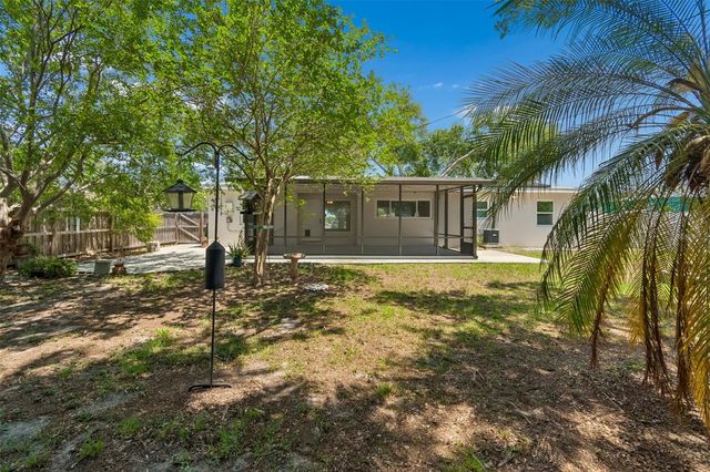2700 43RD STREET N, St Petersburg, FL 33713