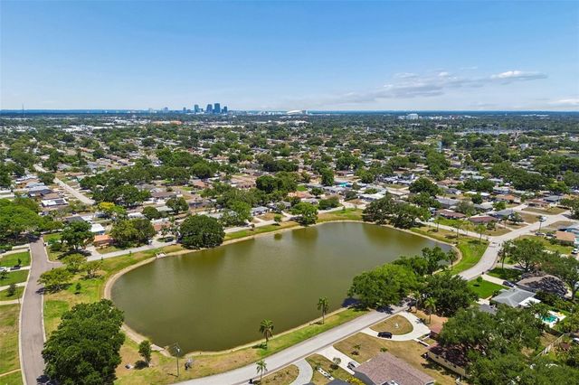 2700 43RD STREET N, St Petersburg, FL 33713