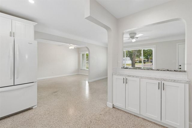 2700 43RD STREET N, St Petersburg, FL 33713