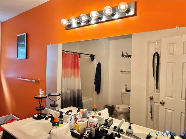 1405 Woodside Ct, Henrico, VA 23231