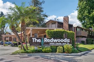 1044 Cabrillo Park Dr B, Santa Ana, CA 92701