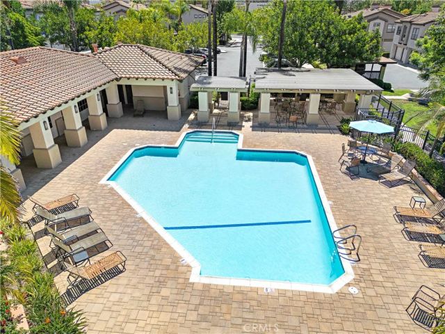 75 Via Contento, Rancho Santa Margarita, CA 92688