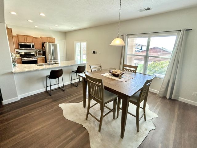 6220 Nacional Road NW, Albuquerque, NM 87114