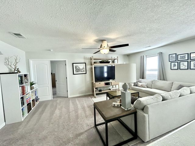 6220 Nacional Road NW, Albuquerque, NM 87114