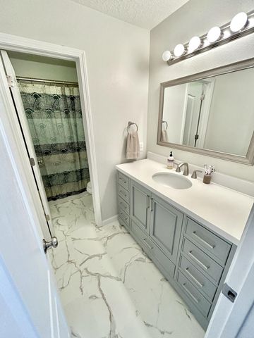 6220 Nacional Road NW, Albuquerque, NM 87114