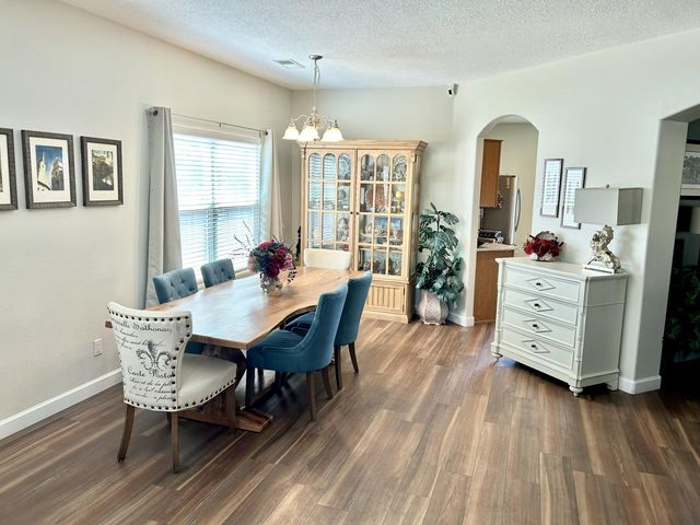 6220 Nacional Road NW, Albuquerque, NM 87114