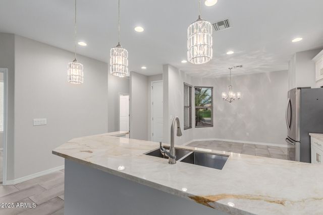 16459 W PASO Trail, Surprise, AZ 85387