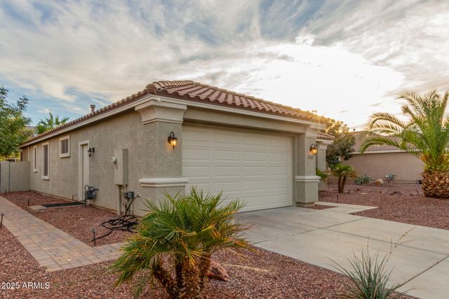 16459 W PASO Trail, Surprise, AZ 85387