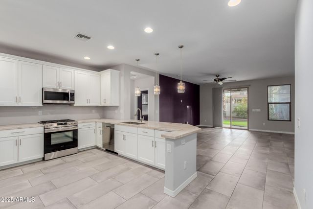 16459 W PASO Trail, Surprise, AZ 85387