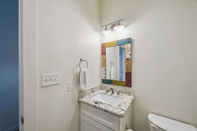 4424 Country Club Drive, Dickinson, TX 77539