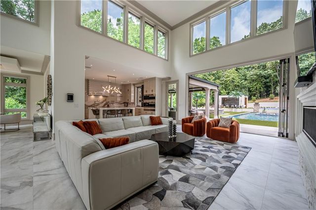 1090 Kingston Drive, Sandy Springs, GA 30342