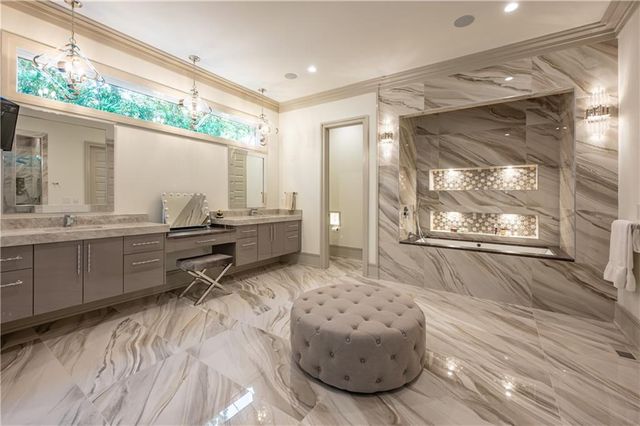 1090 Kingston Drive, Sandy Springs, GA 30342