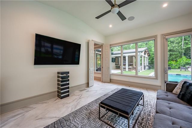 1090 Kingston Drive, Sandy Springs, GA 30342
