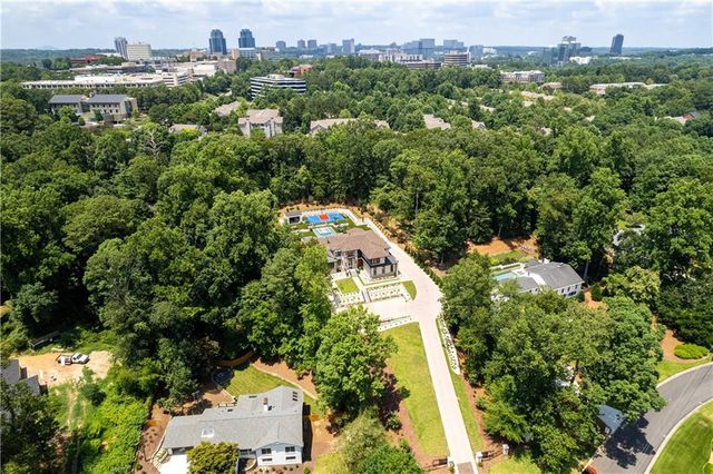 1090 Kingston Drive, Sandy Springs, GA 30342