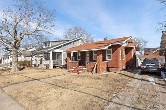 409 N 6th Street, Wood River, IL 62095