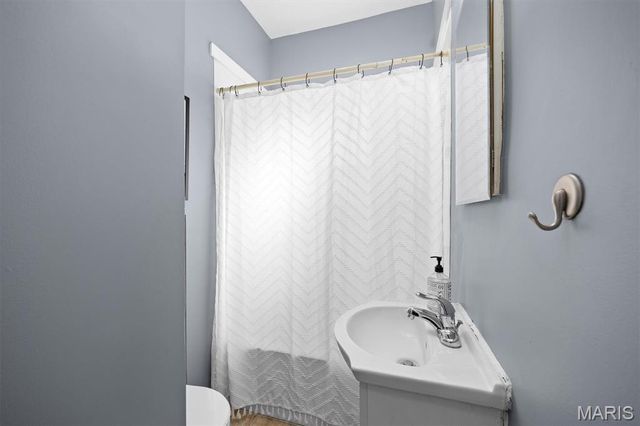 409 N 6th Street, Wood River, IL 62095