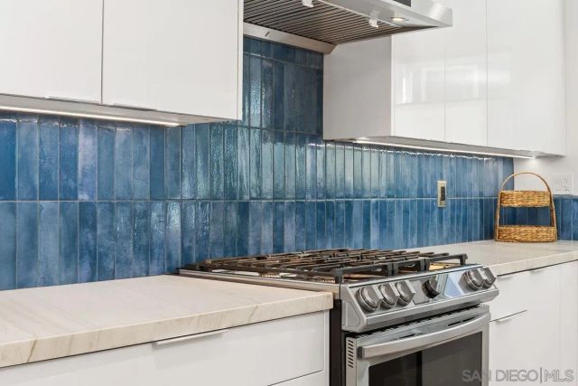 401 N Coast Hwy 303, Oceanside, CA 92054