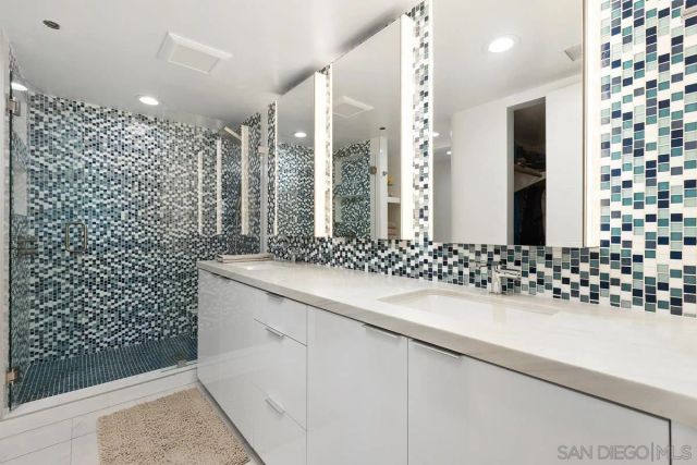 401 N Coast Hwy 303, Oceanside, CA 92054