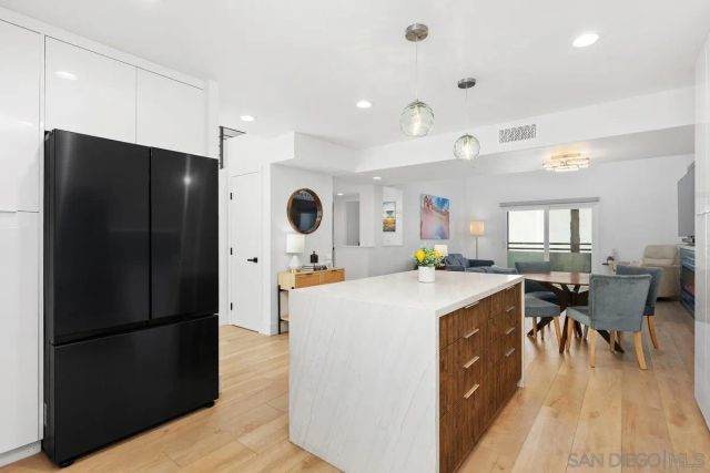 401 N Coast Hwy 303, Oceanside, CA 92054