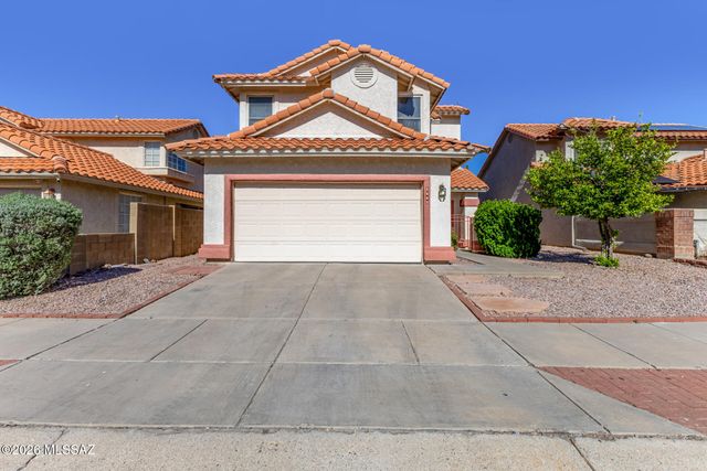 7887 S Castle Bay Street, Tucson, AZ 85747