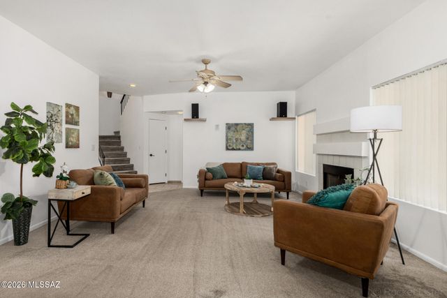 7887 S Castle Bay Street, Tucson, AZ 85747