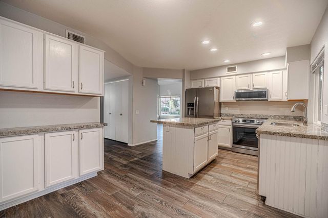 3801 E Orchid Lane, Phoenix, AZ 85044
