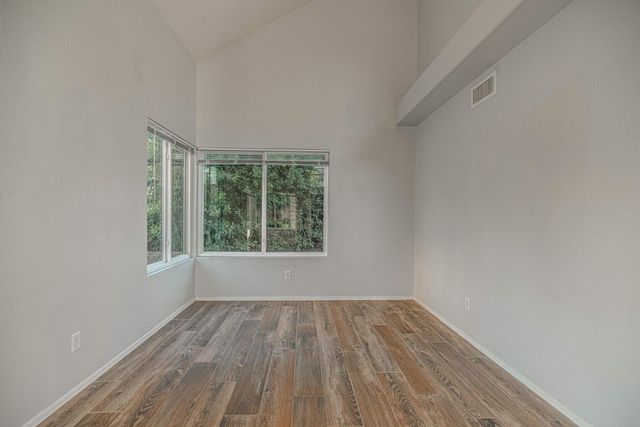 3801 E Orchid Lane, Phoenix, AZ 85044