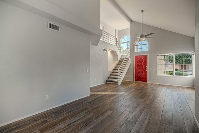 3801 E Orchid Lane, Phoenix, AZ 85044