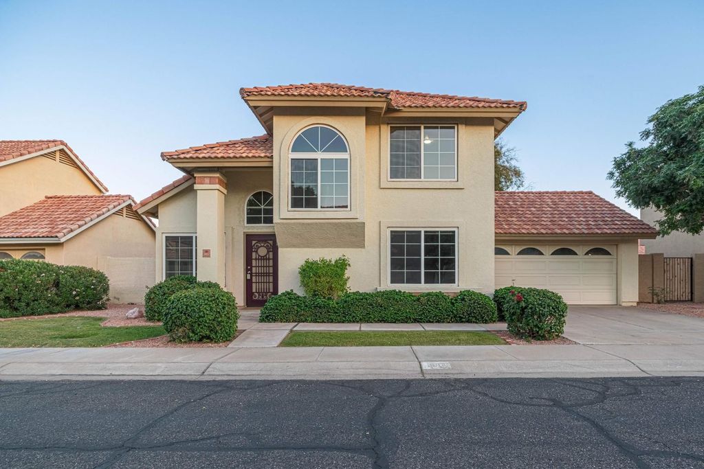 3801 E Orchid Lane, Phoenix, AZ 85044