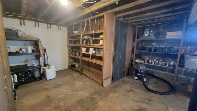 143 S State Street, Franklin Grove, IL 61031