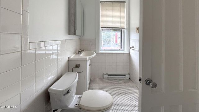 285.5 Hudson Avenue, Albany, NY 12210