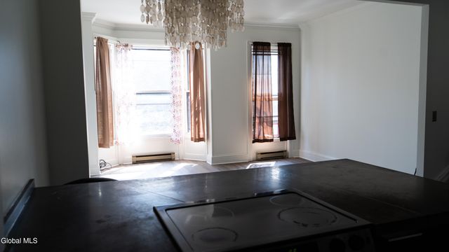 285.5 Hudson Avenue, Albany, NY 12210