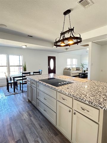 3308 N County Road 810, Alvarado, TX 76009